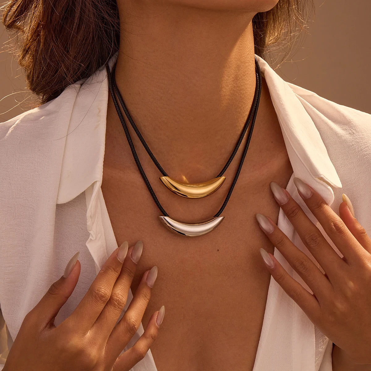 Stainless Steel Jewelry 18K PVD Gold Plated  Curved Tube Choker Necklace for Women Classic Geometric Leather Rope Chains