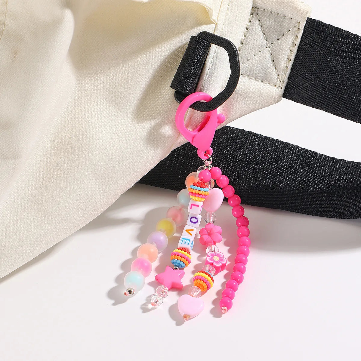 Best Friends/Couple Cute Anime Style Keychain Pendant for Smiley for LOVE Letter Hanging Jewelry for School Bag Cross-BorderGift