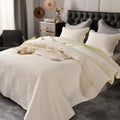 Luxury 3-Piece King Quilt Set Reversible Washed Quilted Coverlet Hot Sale Polyester-Filled Shams for Home or Hotel