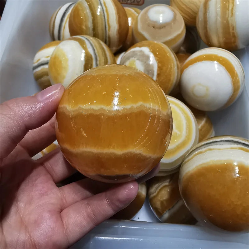 Hot Sale Thousand Layer Calcite Stone Spheres Wholesale Natural Crystal Stone Balls Spheres for Decoration