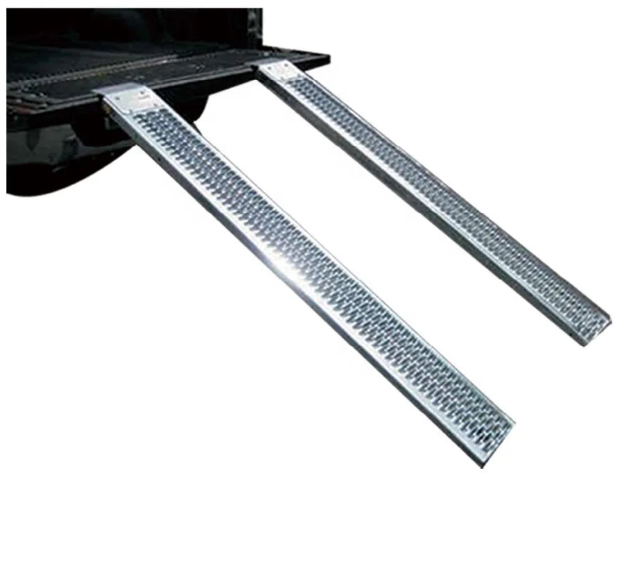 HM4103 Portable Motorbike Ladder Straight Sharp Mesh Iron Zinc Plated Ramp Carton