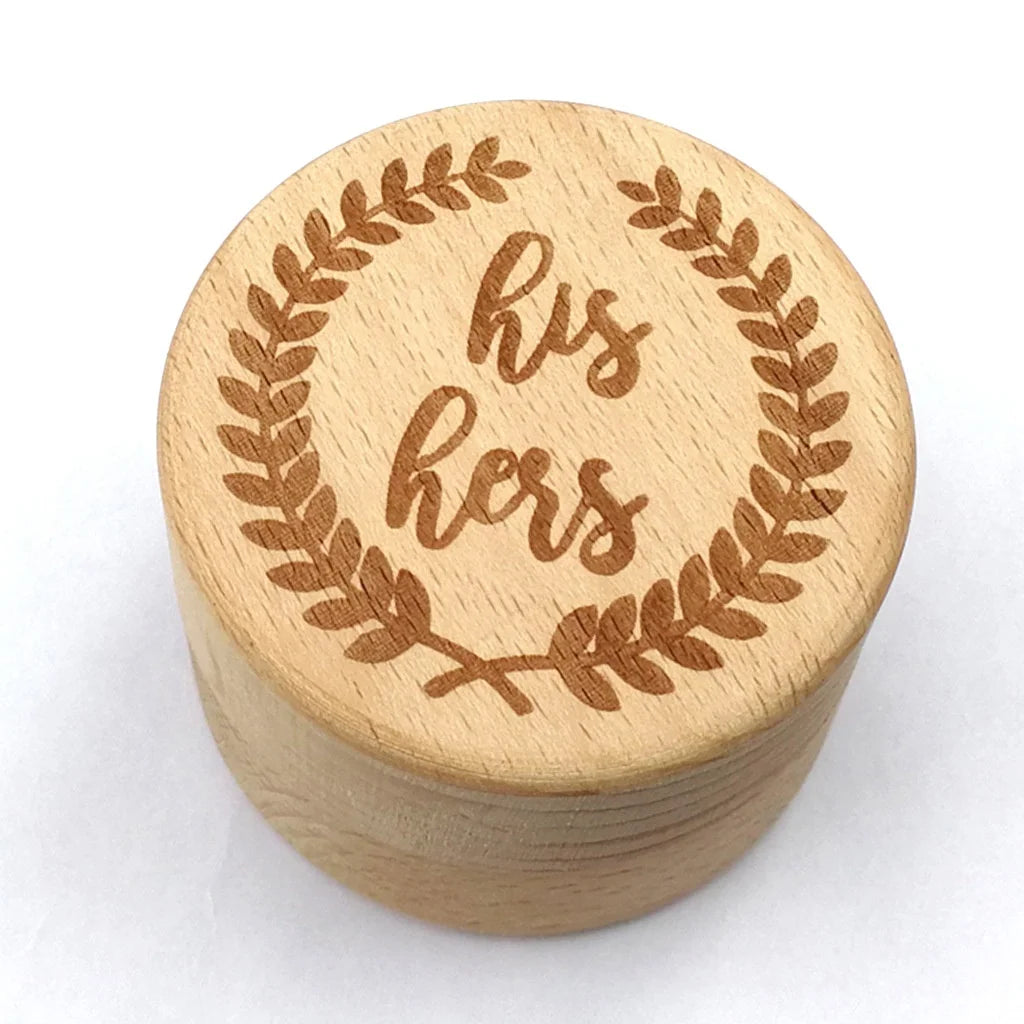 2022 New Personalized Round Wooden Jewelry Packaging Box Laser Engraved Antique Wedding Engagement Ring Packaging Box