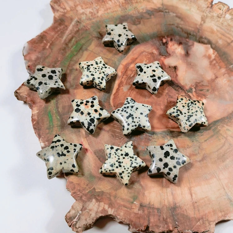 Huiying Wholesale Natural Hand Carved Star Of Crystal Carving Star Shape Dalmatian Jasper Stone New Age Fashion Crafts