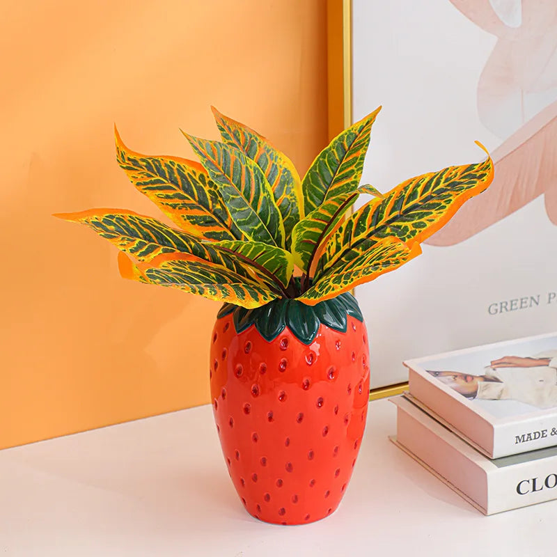 Creative Happy Housewarming Red Strawberry Fruit Flower Arrangement Ceramic Vase