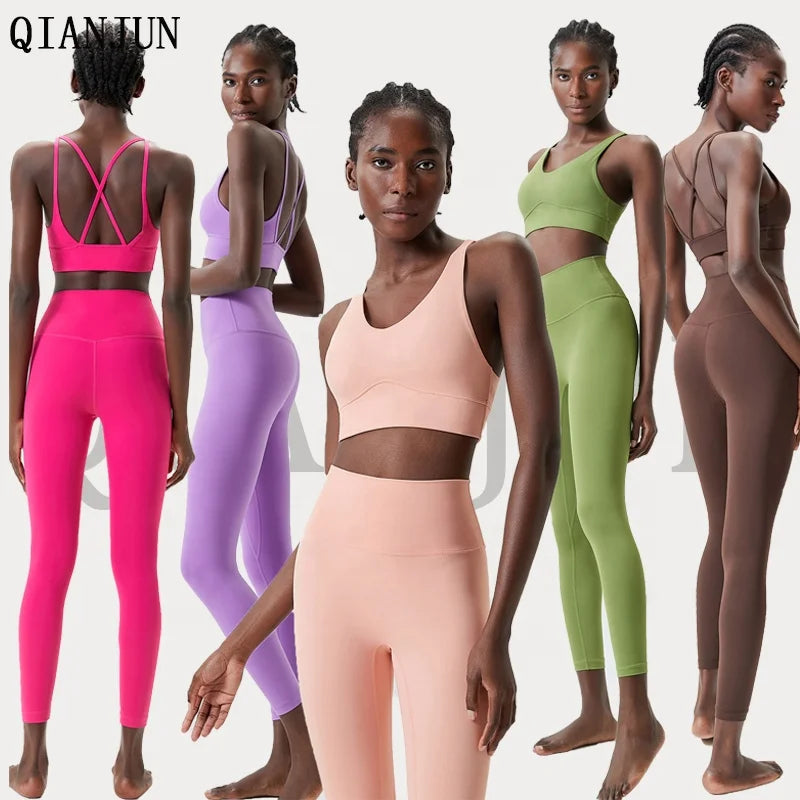 Custom High Waist Women's Yoga Wear Oqq Seamless Gym Fitness Sets Sports Yoga Set