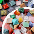 Wholesale Real Natural 14*10mm Healing 7 Chakra Stone Hand Carved Gemstone Crystal Pyramid Craft