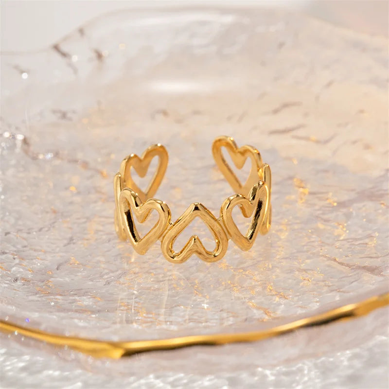 Minimalist Hollow Out Heart Ring Stainless Steel 18k Gold Ring for Women