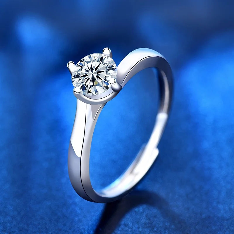 XJZ018 925 Sterling Silver Moissanite Rings for Women 1ct 6.5mm Round Cut Ring Diamond Test Passed Fashion Claw Setting