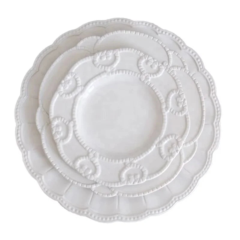 Eco-friendly Royal Dinnerware White Charger Plate Wedding Party Restaurant Embossed Ceramic Dinner Plate Sets