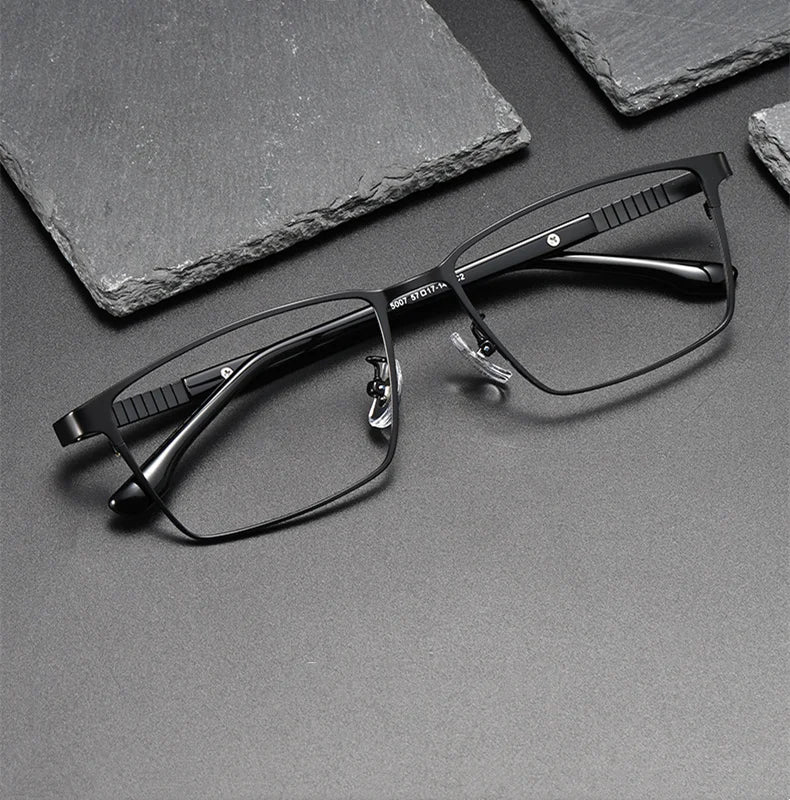 2025 Vintage Luxury Rectangle Titanium Frame Men Glasses Anti Blue Light Eyewear