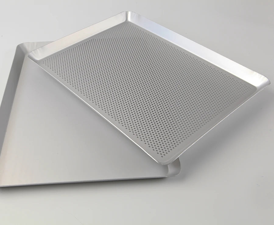 60x40cm Rectangular Baking Tray Perforated Bread Tray Aluminum Cake Mold Family Baking Mold Square Baking Pan