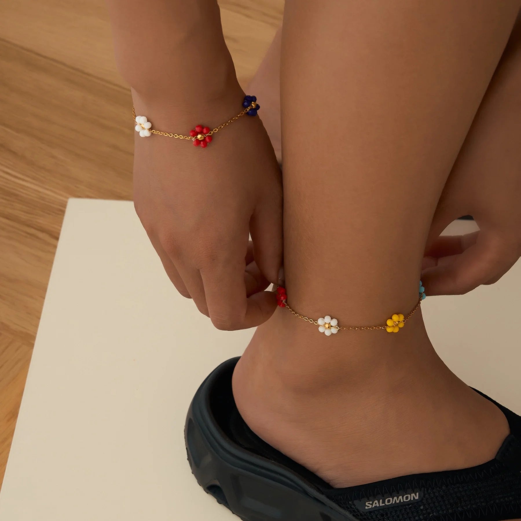 Dazan New Ins 18k Gold Plated Tarnish Free Stainless Steel Colorful Natural Stone Daisy Flower Anklet Bracelet Handmade Jewelry