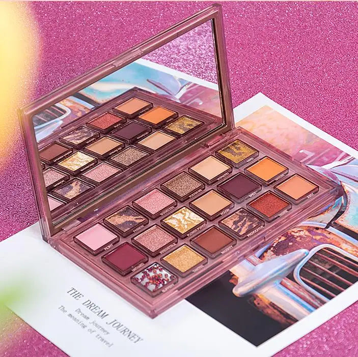 Wholesale 18 Color Luxury Eye Shadow Pallet Customize Dream Eyeshadow No logo Private Label Bright Eyeshadow Palette