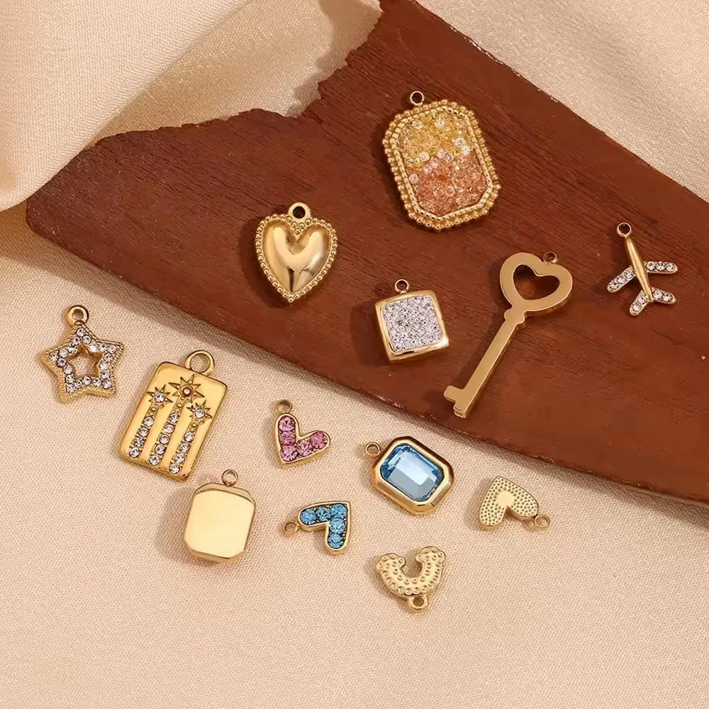 Fine Jewelry Pendants for Necklace Bracelet Shining Zircon Charm Heart Rainbow Key Gold Plated Stainless Steel Charms