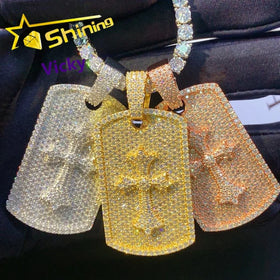 Shining Iced Out Fine Jewelry Luxury 925 Sterling Silver Gold Plated Pendant Custom Hip Hop Moissanite Pendant