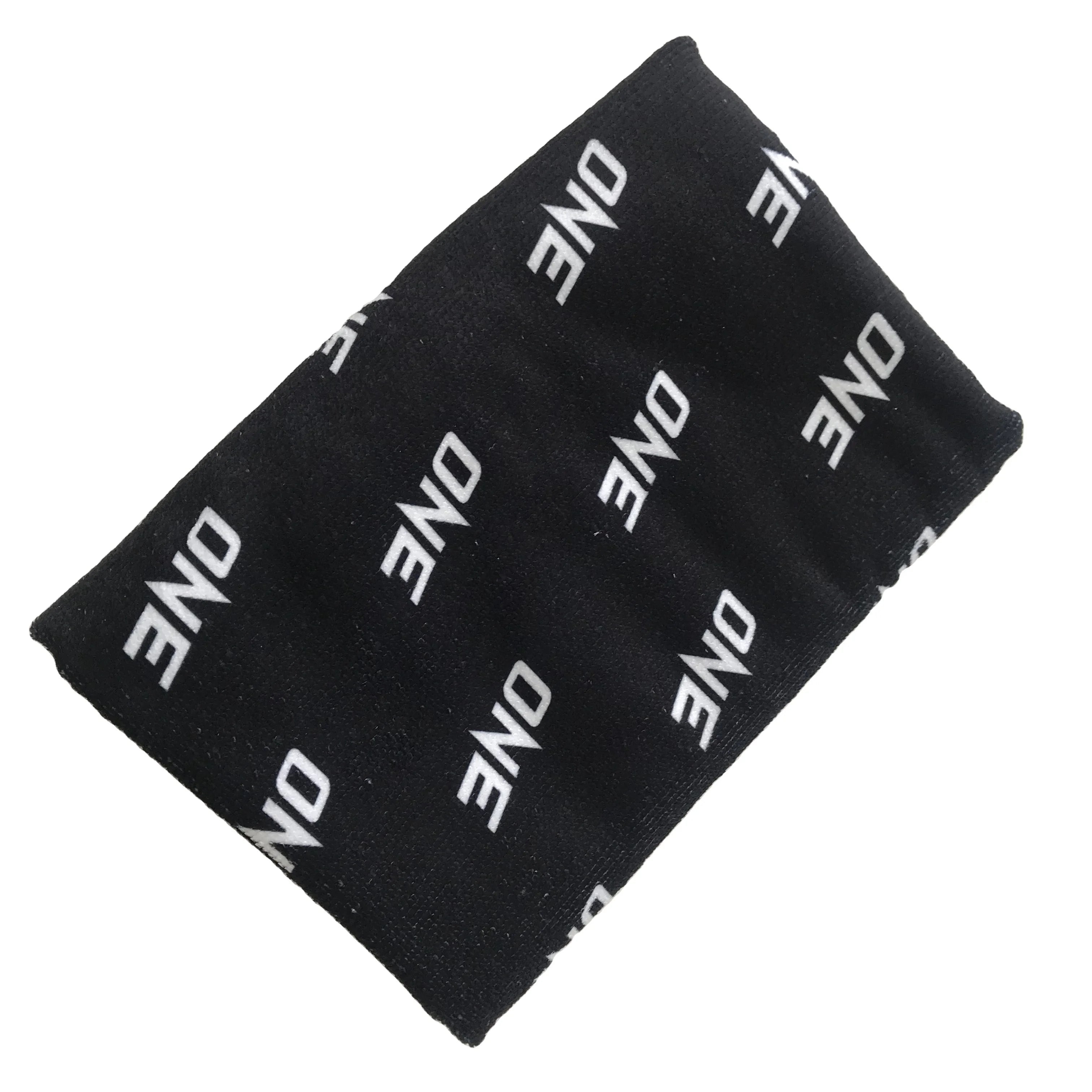 China Suppliers 100% Polyester Custom logo Microfibre Sport Gym Towel