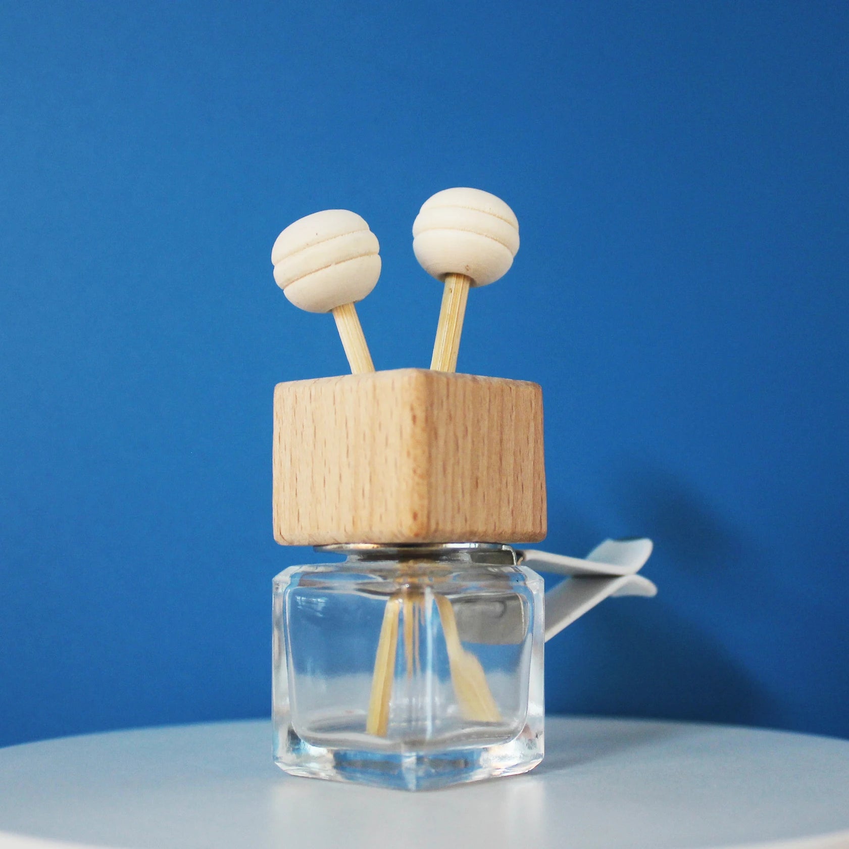 Clear square Shaped 8ml Glass Perfume Empty Bottle Car air Scented Diffuser Glass Bulk Perfume Bottle Car Fragrance