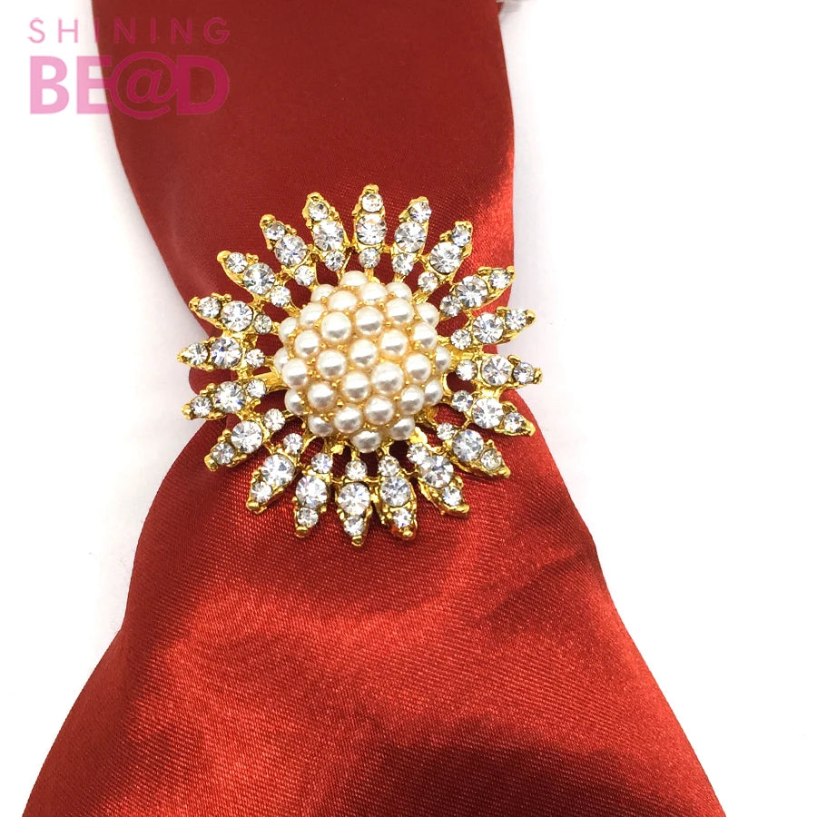 Vintage Gold Napkin Ring Buckles Rhinestone Napkin Holder for Wedding Events Parties Elegant Floral Metal Table Decoration