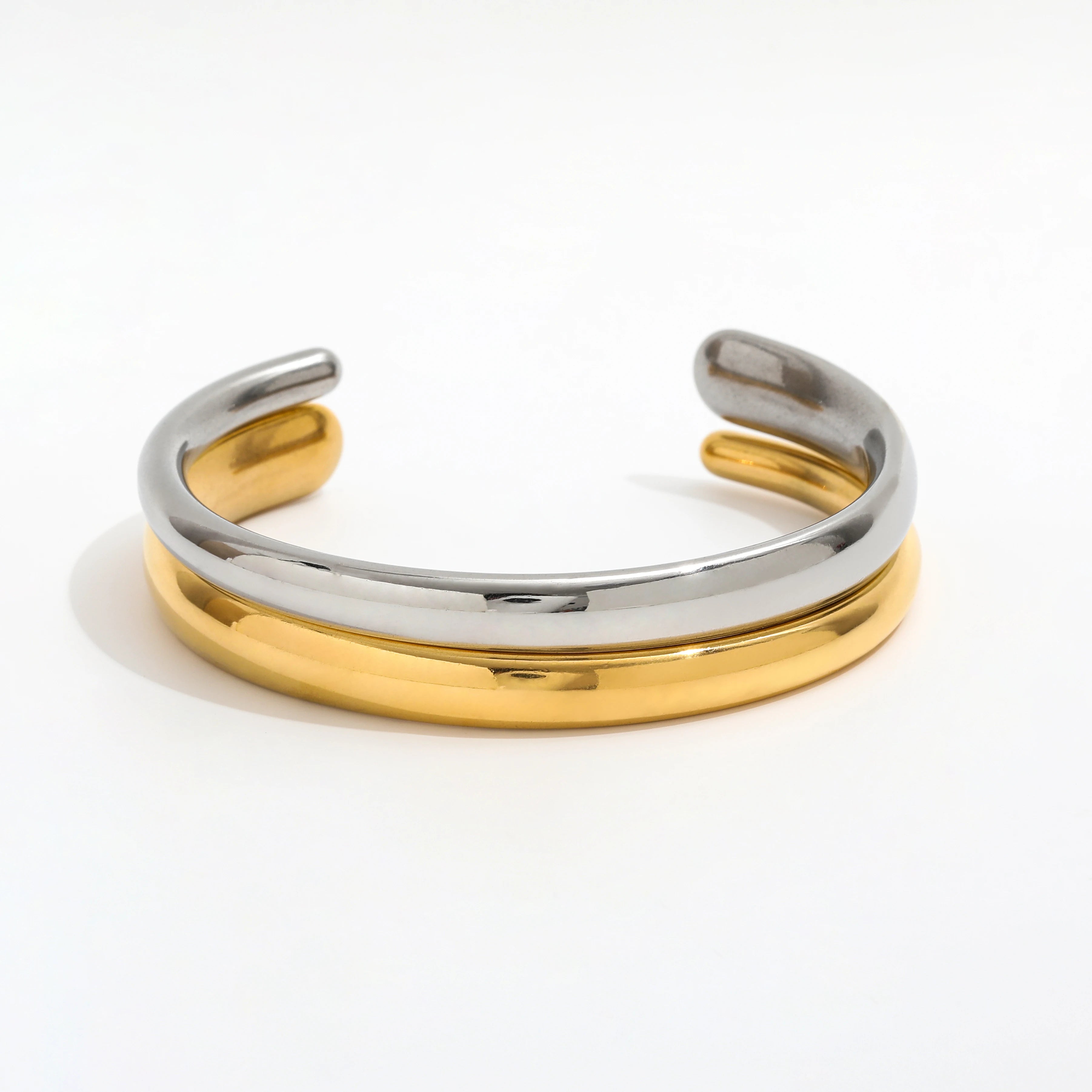 Fenny 18K PVD Plated Wholesale Waterproof&No Fade Charm Irregular Smooth Arc Curve Cuff Stainless Steel Bracelet for Women