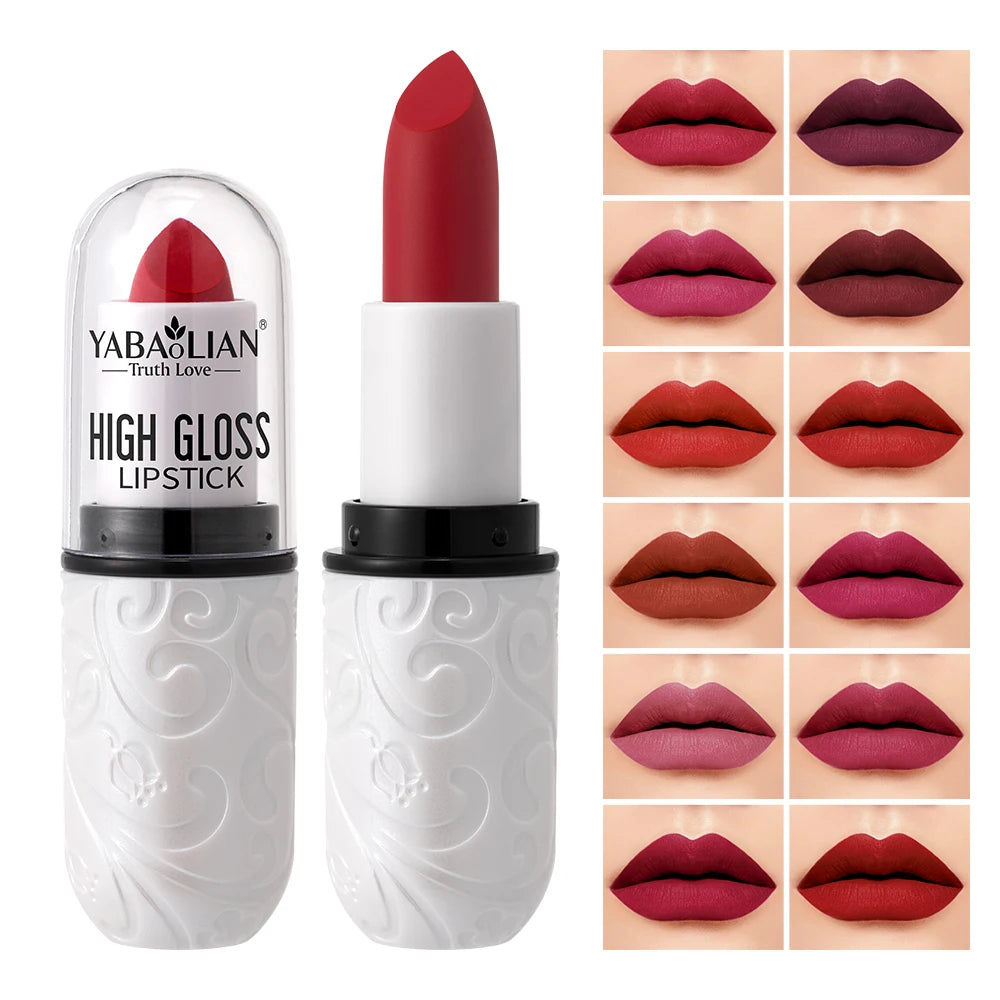 Own Brand Matte Full Makeup Lipstick Non-stick Matte Wholesale Moisturizing Low MOQ High Pigment Oem Lipstick