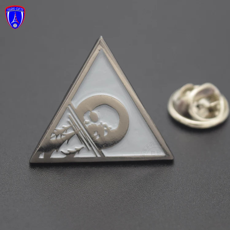 Custom Triangle Shape Soft Enamel Lapel Pin Tree and Sun Rise Lapel Pin Metal Zinc Alloy Pin Badge for Sale