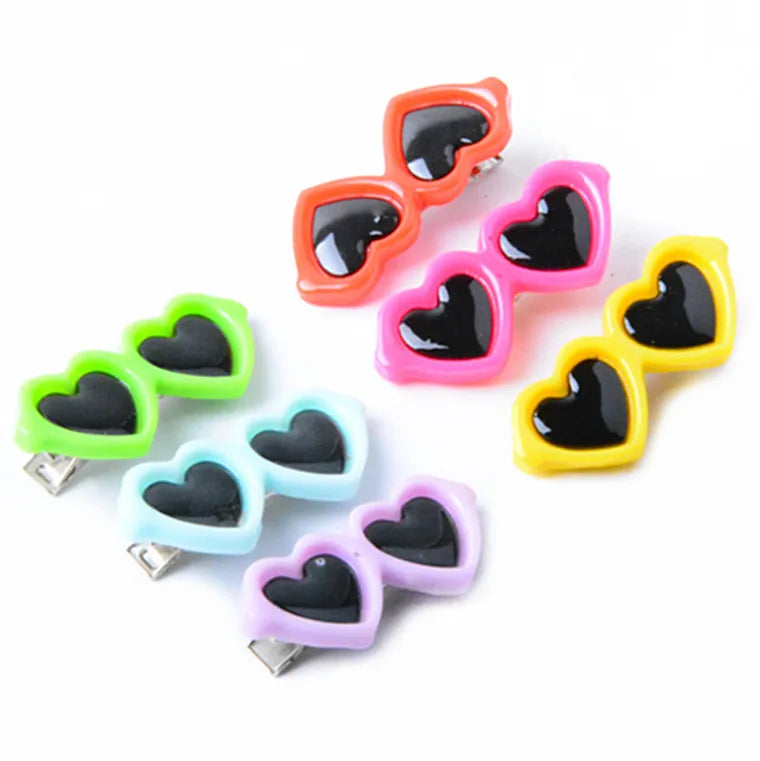 Wholesale Stocked Colored Cute Heart Shape Eyeglasses Dog Pet Hair Clip