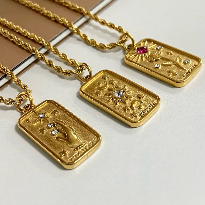 SC New Design 18K Gold Plated Twisted Chain Geometric Rectangle Pendant Necklaces Rose Sun and Star Pendant Necklaces Jewelry