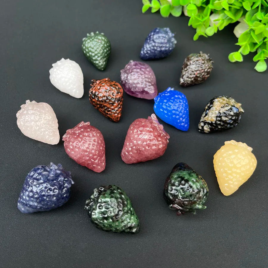 Natural Quartz Crystal Fruit Carving Rose Quartz Green Aventurine Crystal Strawberry for Meditation Gifts Home Decoration