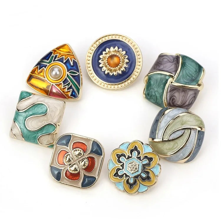 Factory Sale Metal Retro Baroque Style Irregular Enamel Epoxy Painted Vintage Women's Tops Coat Buttons