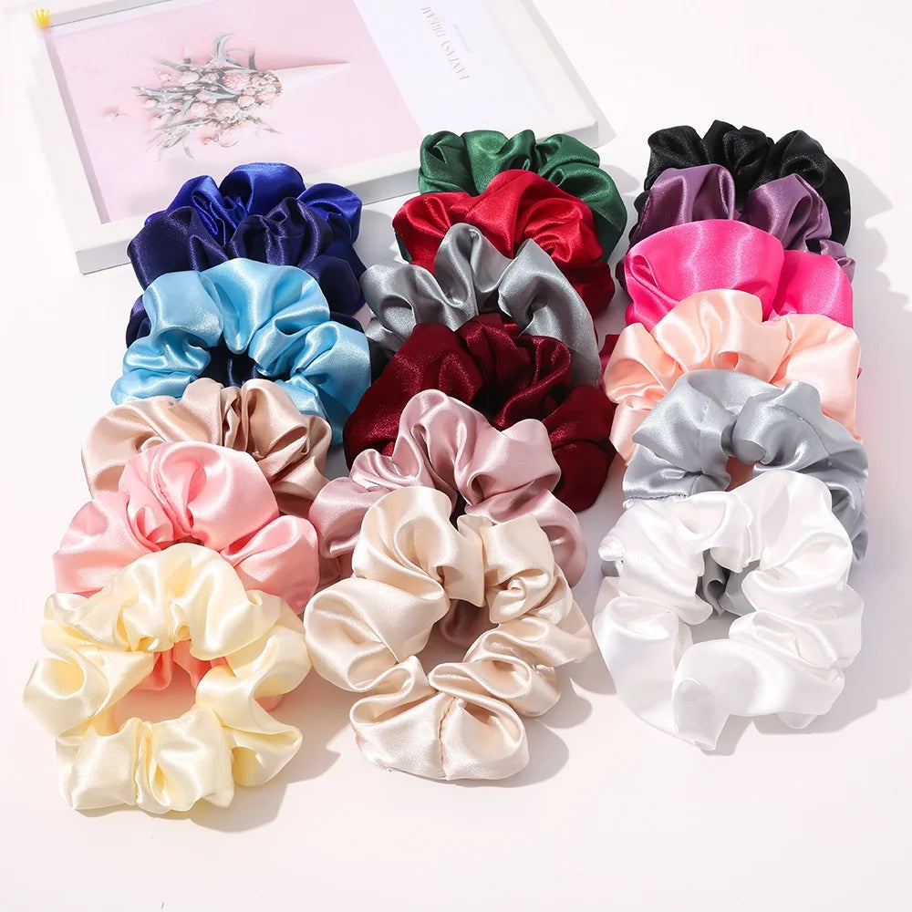 QUIET GIRL Satin Fabric Elastic Hair Tie