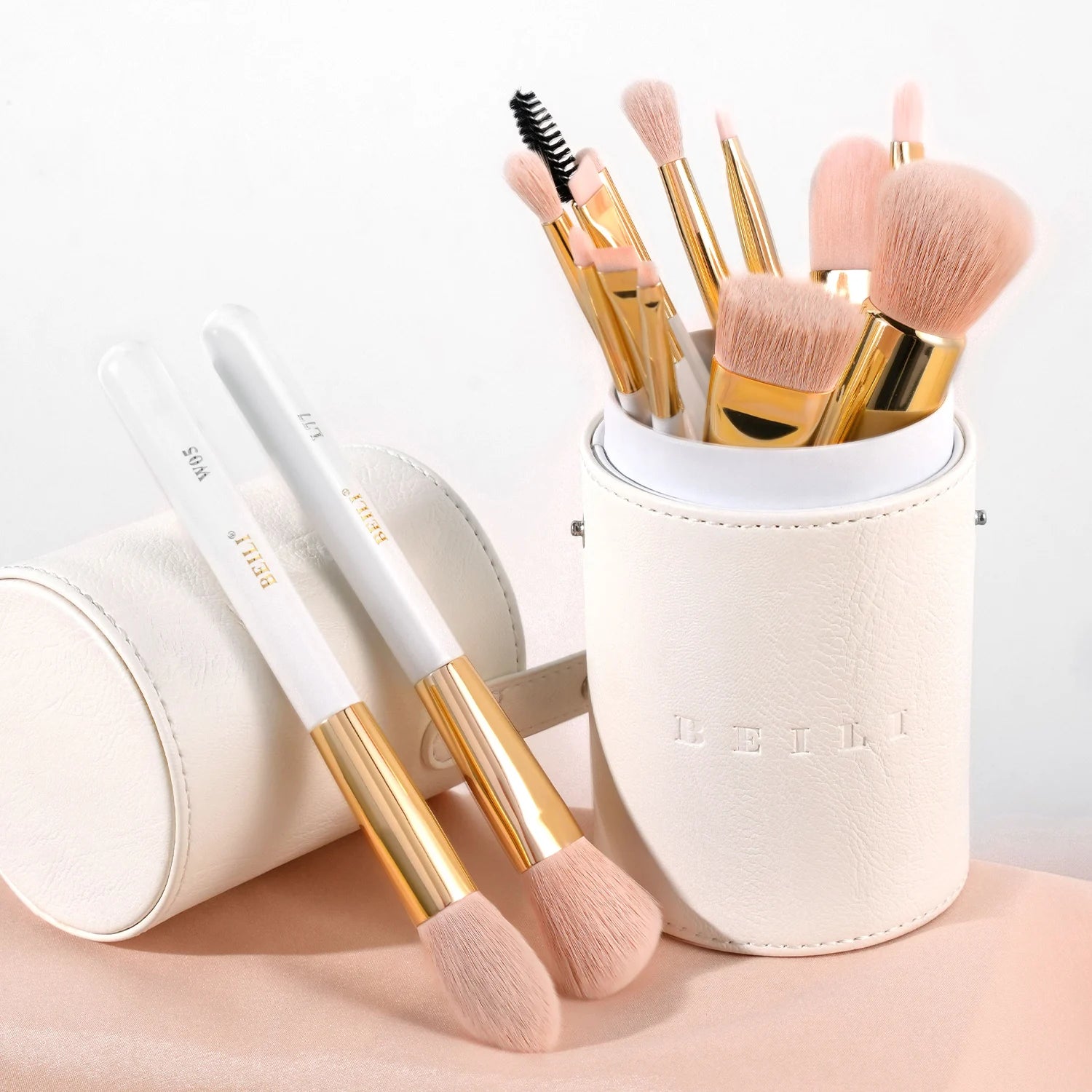 For Custom Logo Professional Luxury 15-Piece Face Makeup Brush Set Premium Synthetic Hair Eco-Friendly Wooden Handle Pink