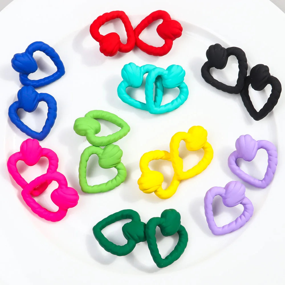 Retro Winter New Matte Resin Hollow Heart Earrings Fashion Jewelry Flower Frosted Candy Colored Stud Earrings for Women