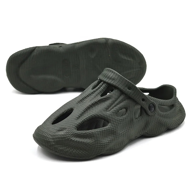 Men's Anti-Slippery EVA Garden Clogs Sporty Design for Outdoor Activities