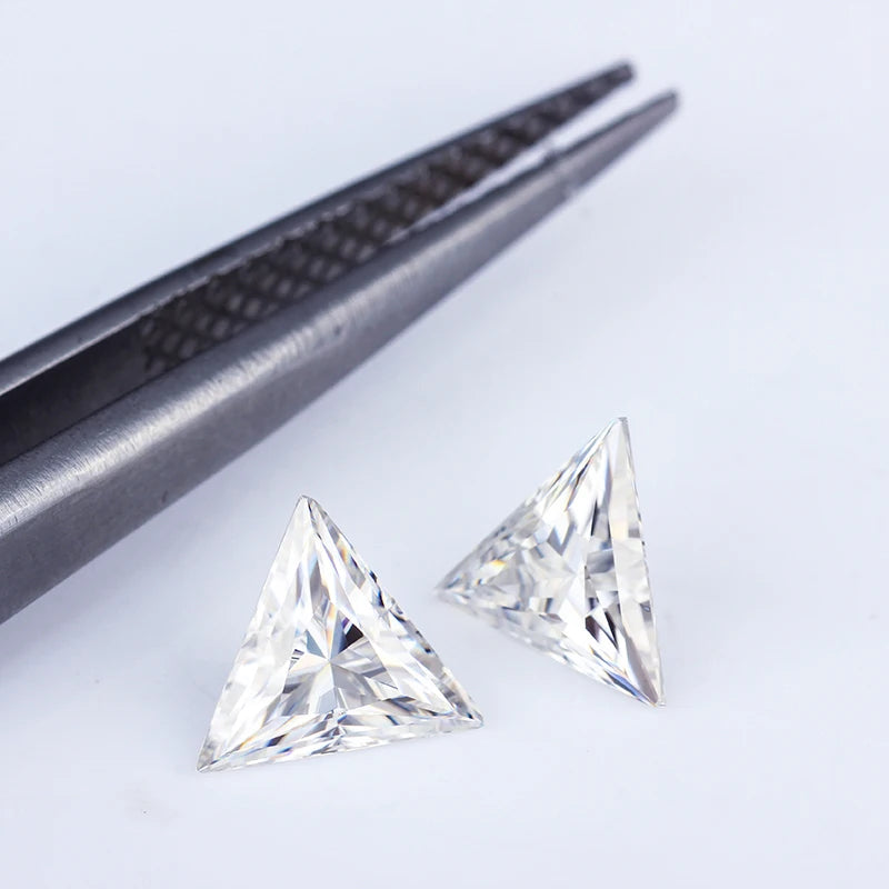 Starsgem Trillion Fancy Cutting Loose Wholesale Def Gh Quality White Color Moissanite Stones for Making Silver Gold Jewelry