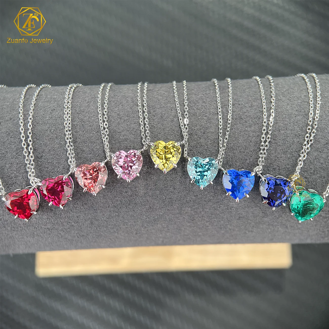 New Popular Fine Jewelry Necklace 8x8mm 2ct Lab Grown Ruby Sapphire Emerald Multicolor 925 Silver Heart Necklace
