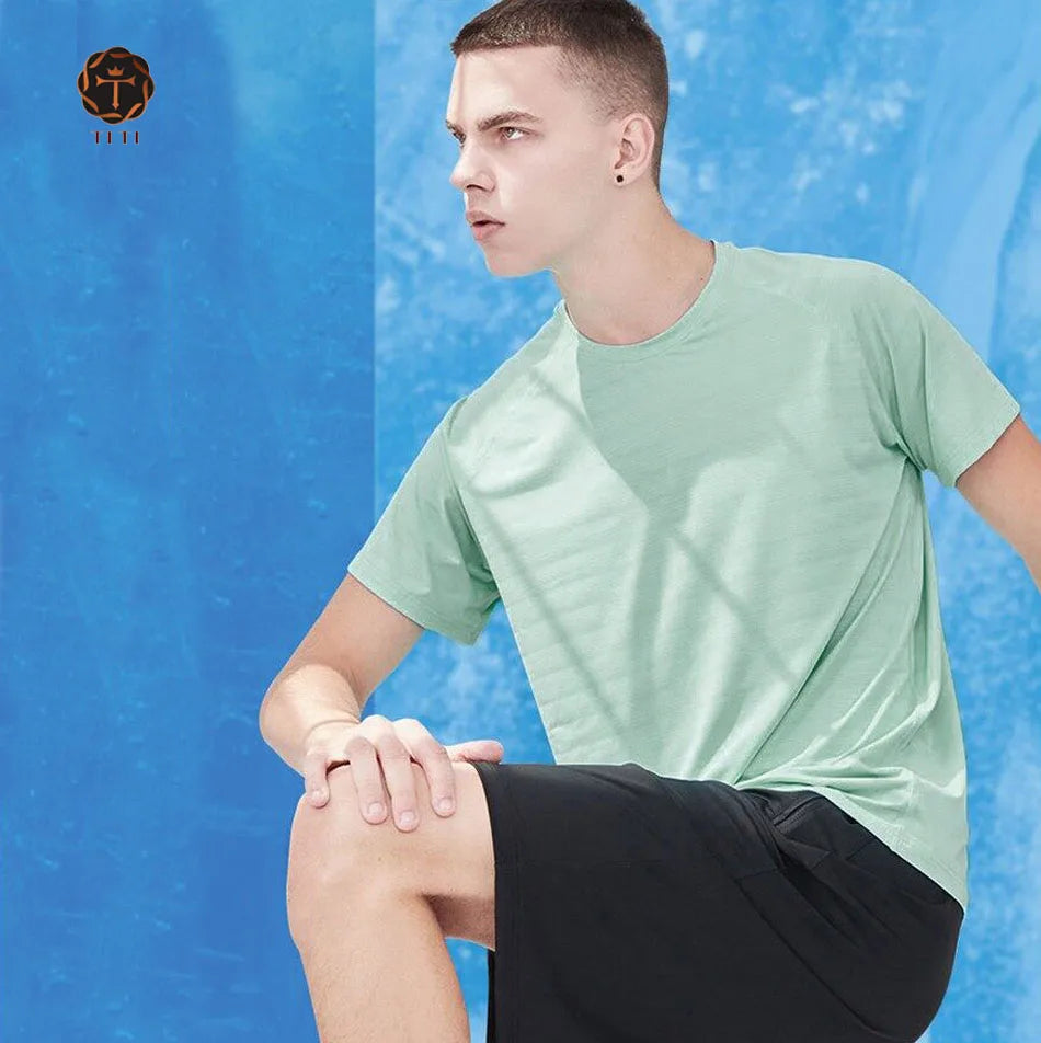 TITI High Quality Elastic Sports Soft Fabric Gym 86% Nylons spandex T-shirts Men's Slim Fit t Shirt