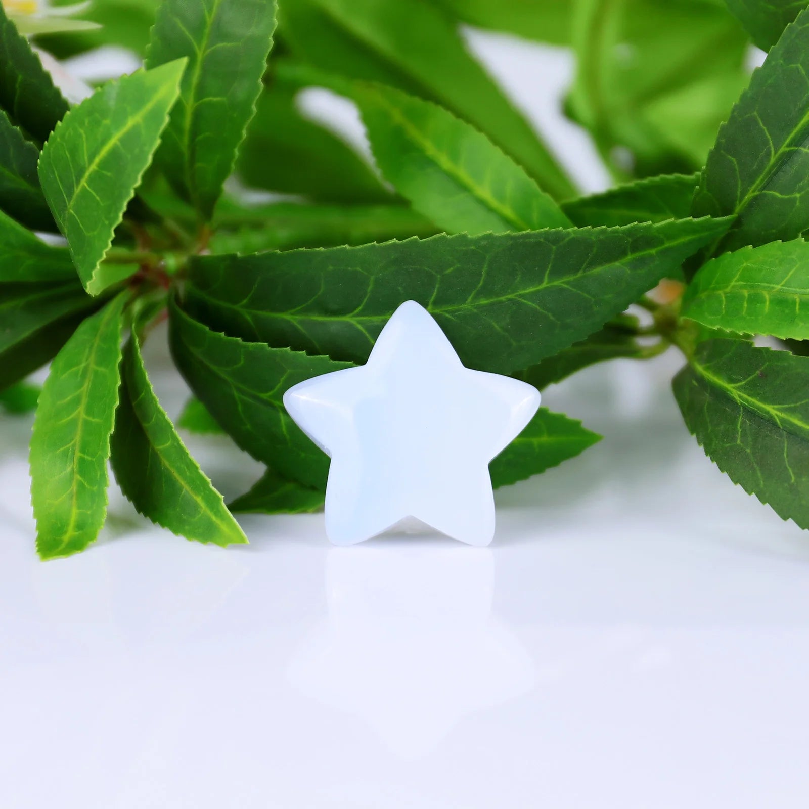 Natural Turkish Blue Chalcedony Star Gemstone Hand Carved Small Crystal Stars Healing Stones for Christmas Gifts