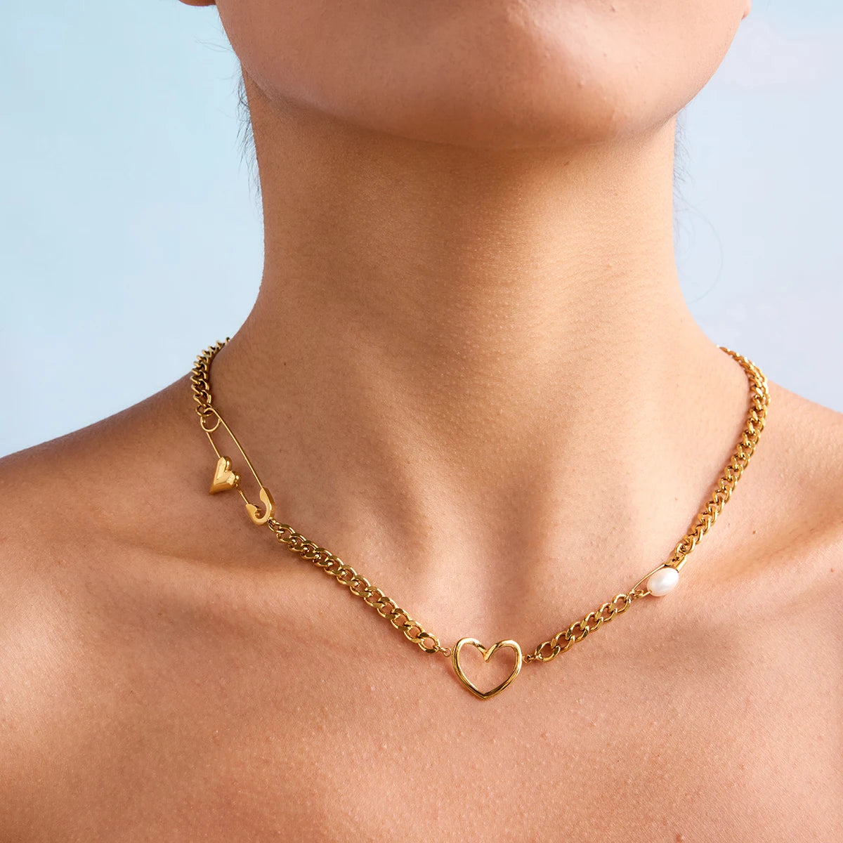 J&D 18k Gold Plate Stainless Steel Chain Niche Design Freshwater Pearl Paper Clip Heart Chain Necklace