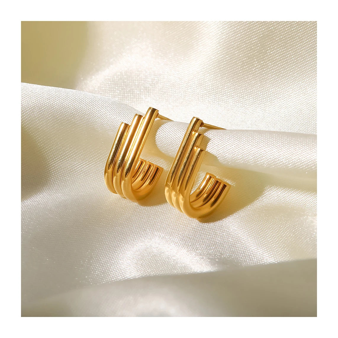 ERESI Tarnish Free Minimalist Stainless Steel Triple Hoop Earrings Dainty 18k Gold Plated Jewelry Gift Stud Earrings for Women
