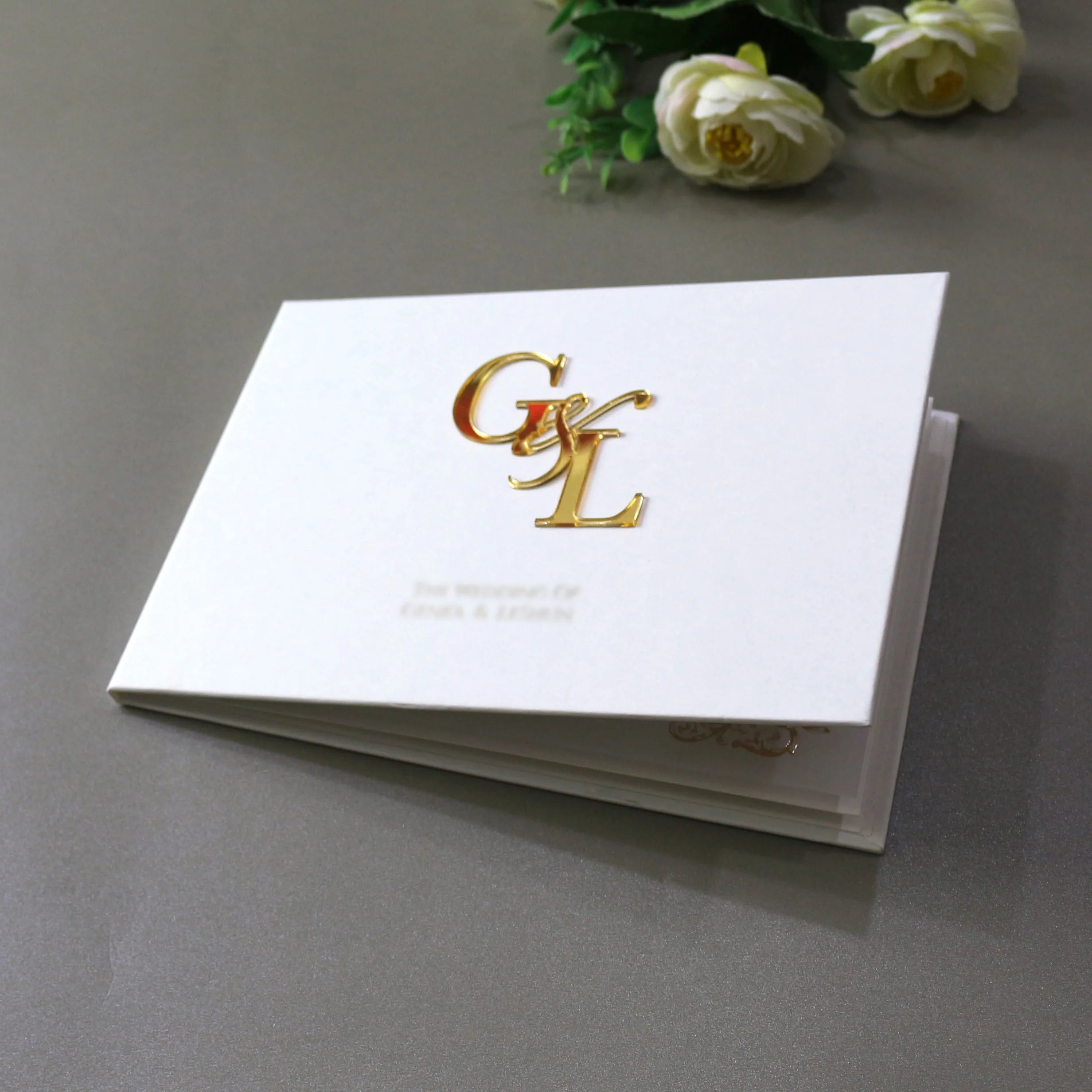 2026 New Arrivals Laser Cut Mirror Acrylic Letters Gold Foil Velvet Guest Book Elegant DIY Wedding Guest Books