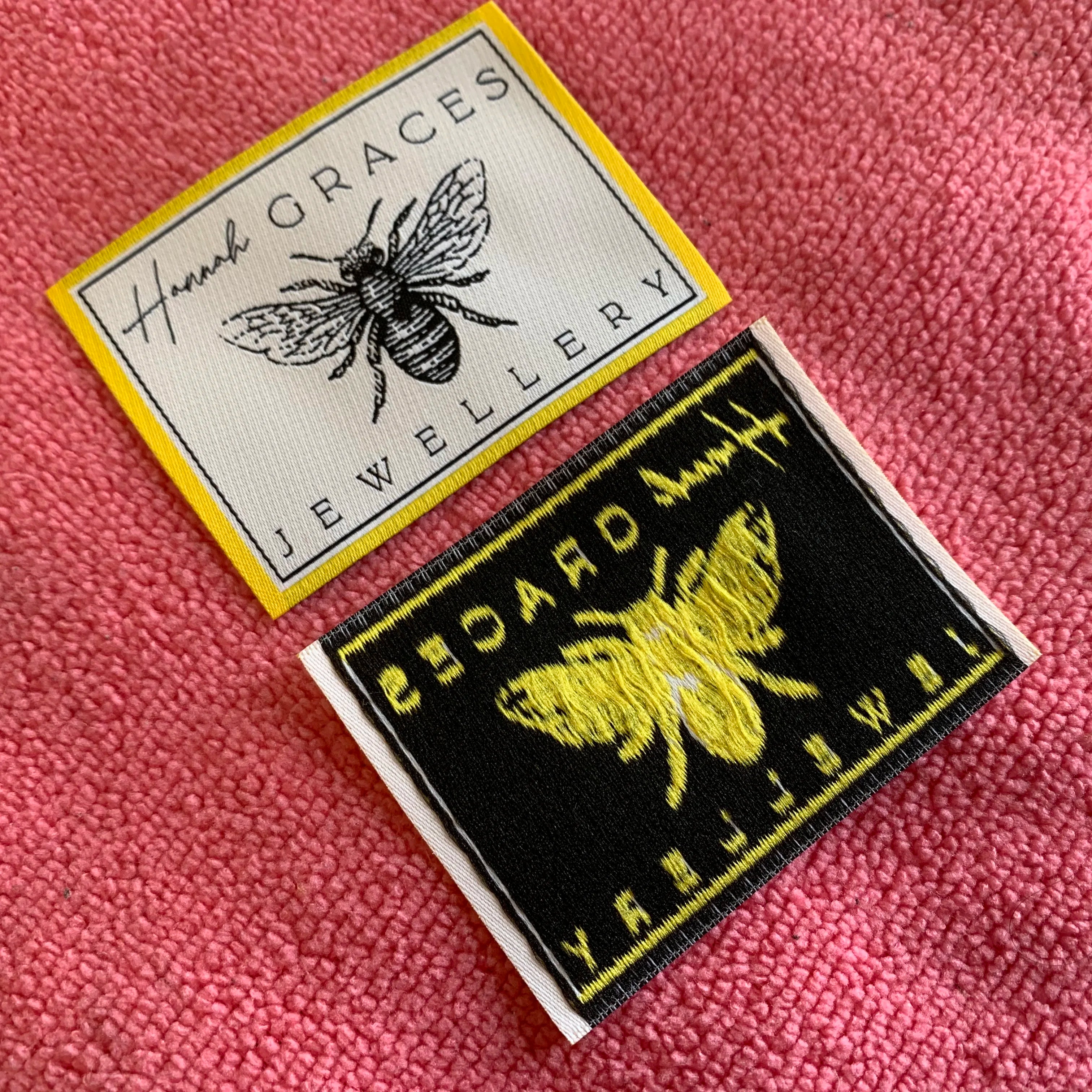 Straight Cut Unique Design Suits Woven Patchneat logo Sewing on Garment Woven Label With Yellow Border