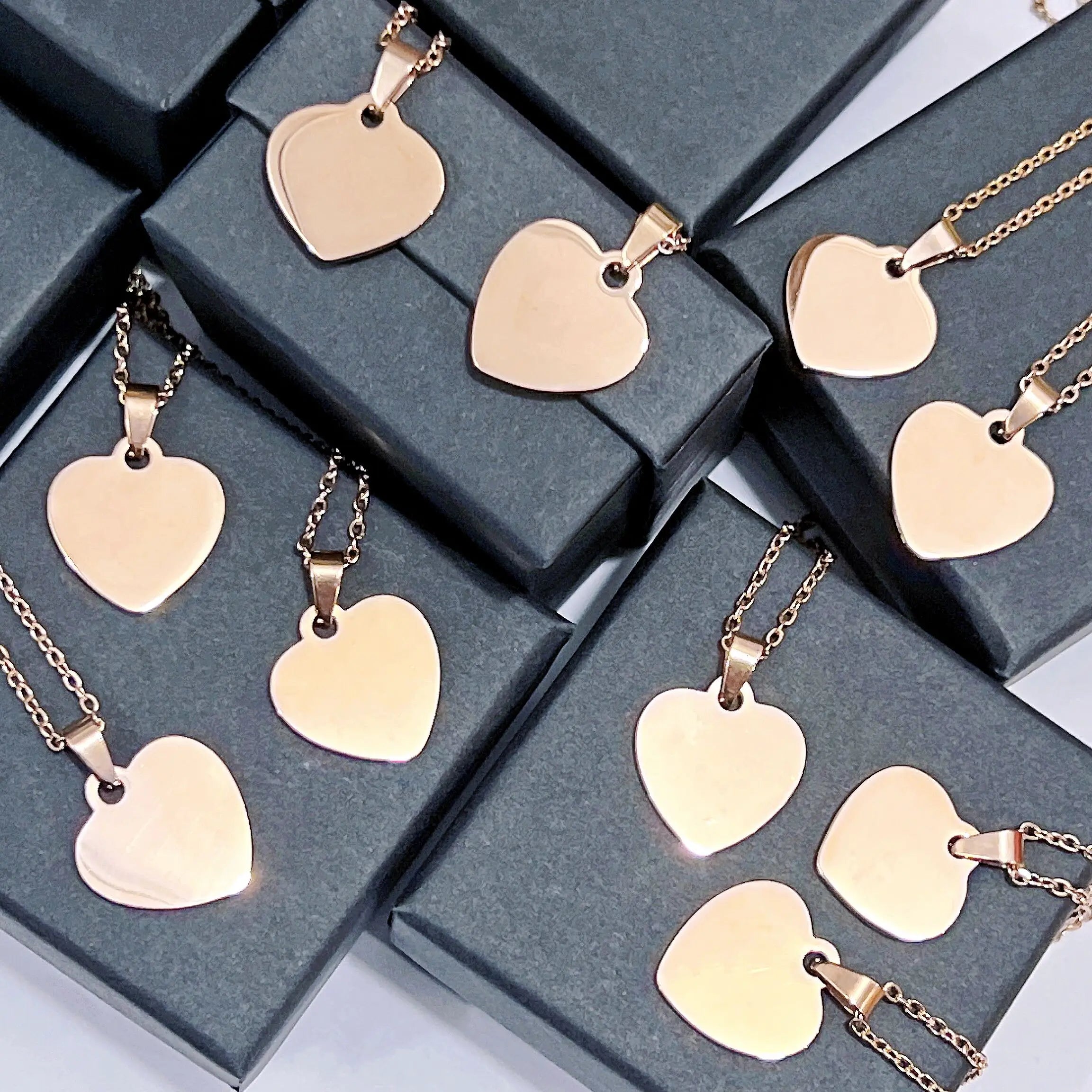 High Polishing 316L Stainless Steel Heart Pendant Necklace for Girls Women Custom Logo Jewelry Dainty Heart Necklace Gold