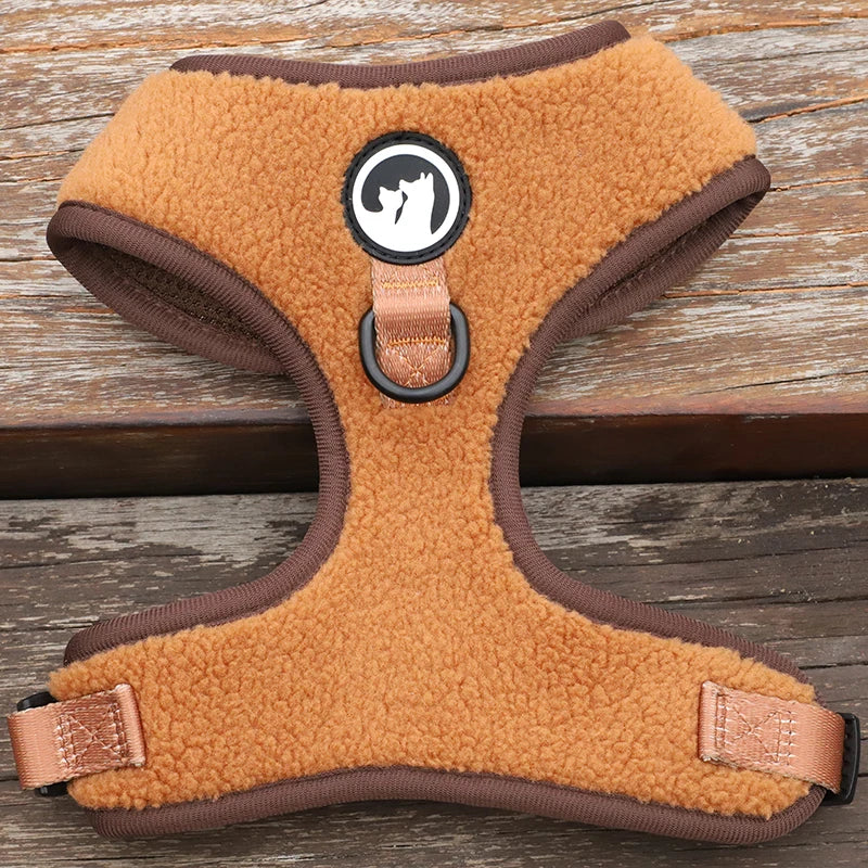 Popular Custom Dog Vest Harness Luxury Cotton Warm Wholesale Cute Comfortable Lamb Fleece Dog Harness Set