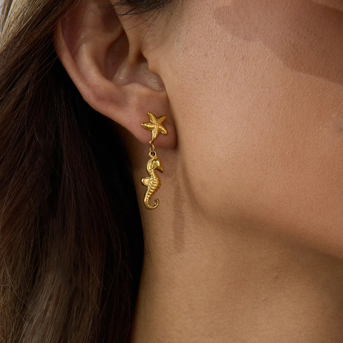 ERESI Beach Jewelry Sea Star Pendant Earring 18K PVD Gold Plated Stainless Steel Gorgeous Summer Star Drop Earring for Women