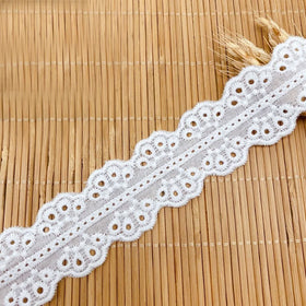 15 Yards Embroidered Double Face Lace Trim Ribbon Delicate White Floral Design for Wedding DIY Craft Sewing Home Decorations