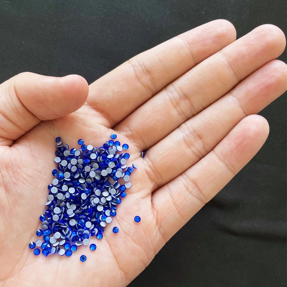 Yantuo 6mm Sapphire Flatback Rhinestones Hotfix Crystal Glass Stones Clothing Garments Dresses Shoes Bags Nail Art-Wholesale