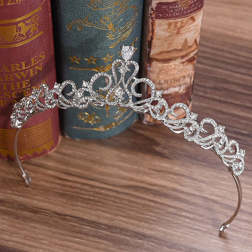 Wholesale Fashion Girls Women Zircon Crystal Crowns Rhinestone and Wedding Crowns Bridal Tiaras Hair Accessories