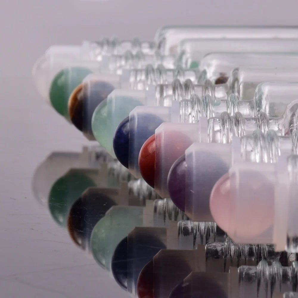 Wholesale 10ml Natural Gemstone Crystal Chips Bottles Crystal Gravel Roller Beads Essential Oil Bottles