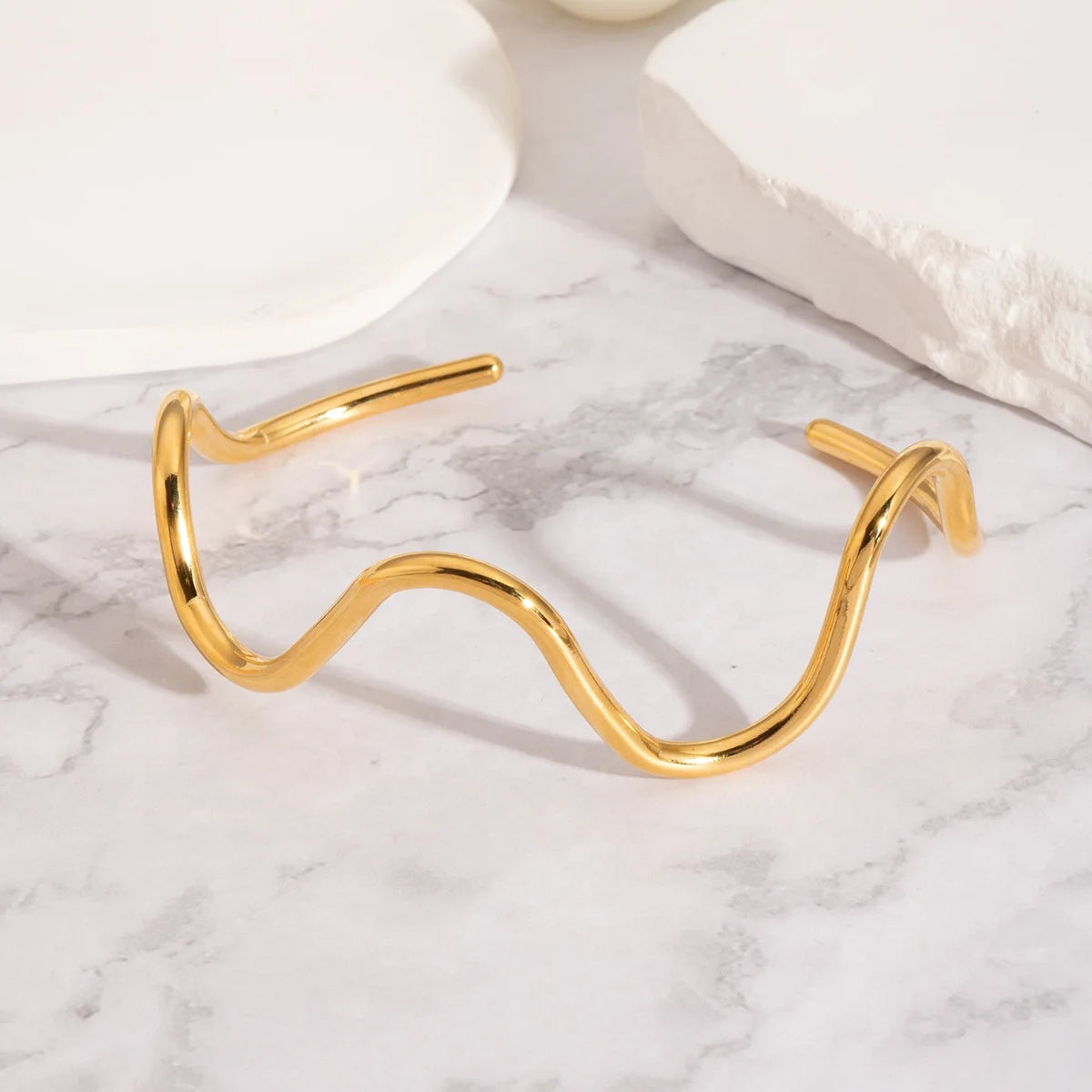 New Arrival 18K Gold Plated Wave Stainless Steel Bracelet Twisted Wavy Cuff Bangle Ring Gift for Women