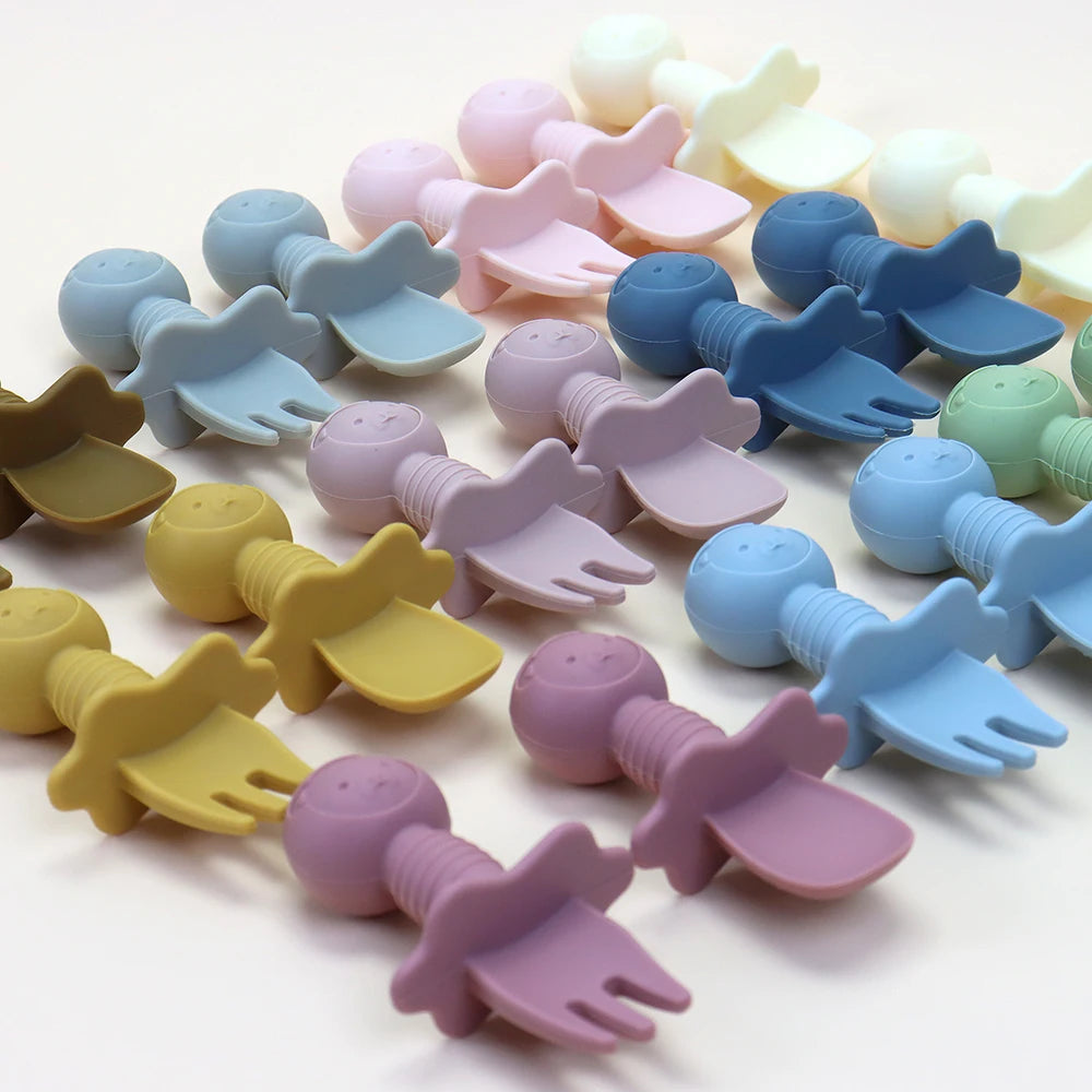 Eco-Life BPA Free Food Grade Soft Bear Design Silicone Non-Spill Baby Feeding Cutlery Spoon and Fork Set for Kids Dining